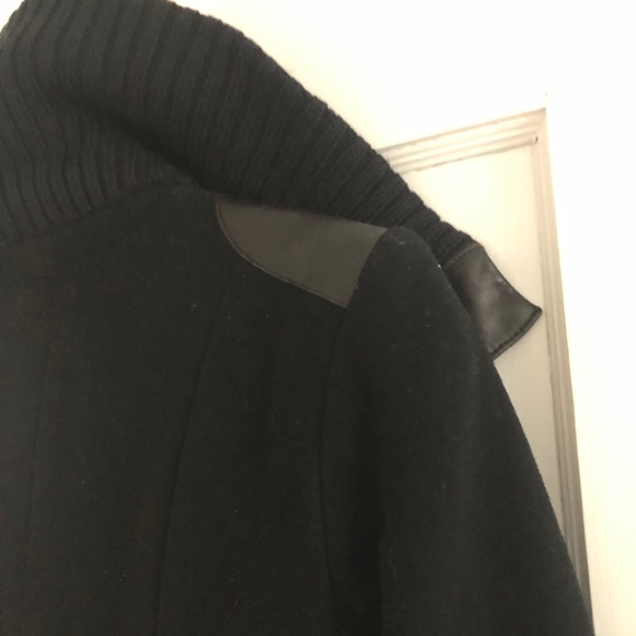 Mackage women’s black jacket - Picture 14 of 16